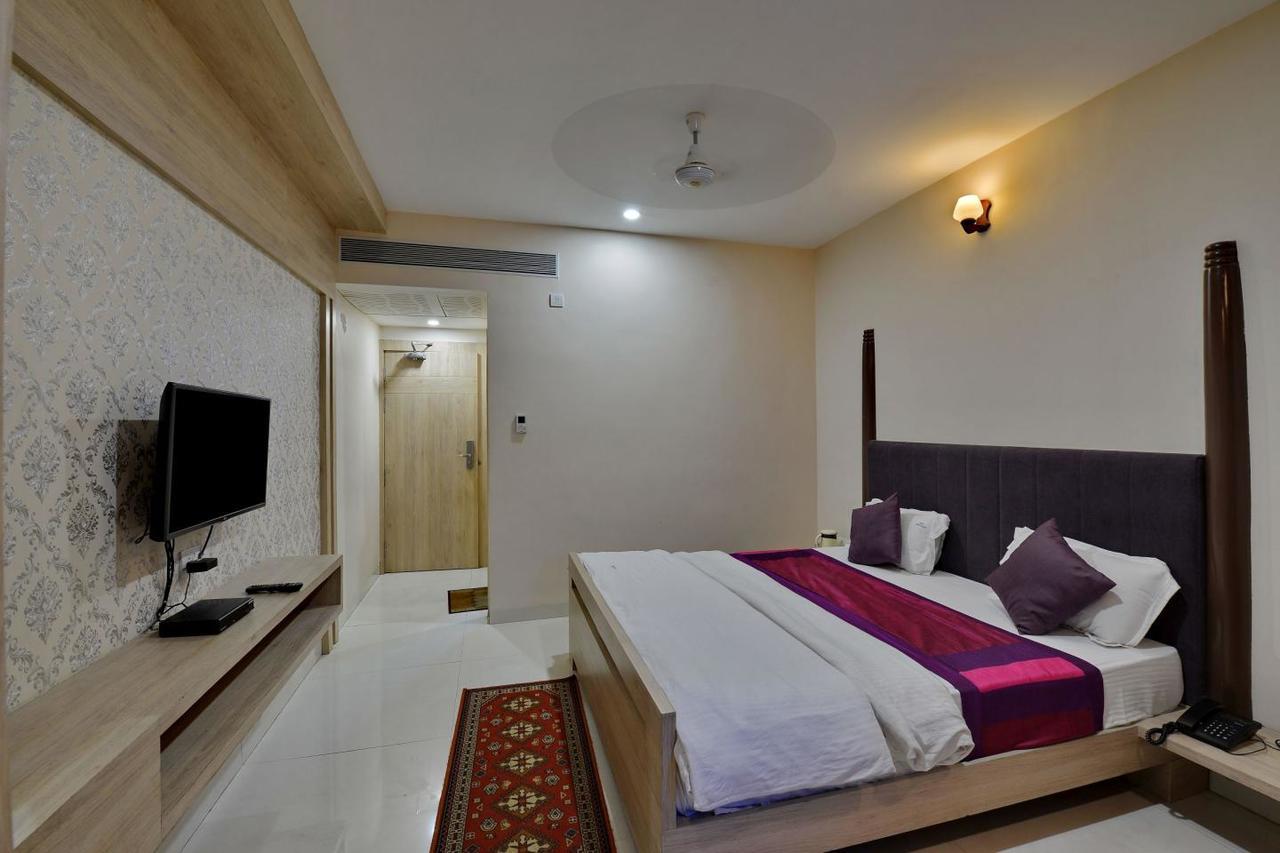 Hotel Signetic Blue Bhopal Luaran gambar