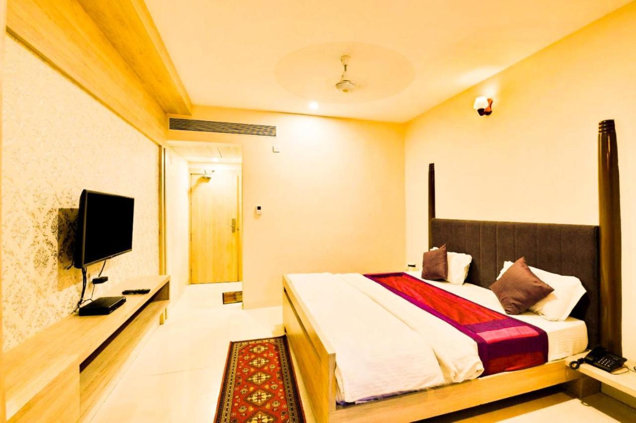 Hotel Signetic Blue Bhopal Luaran gambar